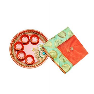 Plateau Artisanal de Designer Assiette de Fiançailles Décorative en Acier Puja Thali avec Housse de Puja Thali Articles Essentiels de Pooja pour Aarti Rituels de Pooja Décorations de Mariage de Festival Cadeaux (Taille:-10 Pouces)