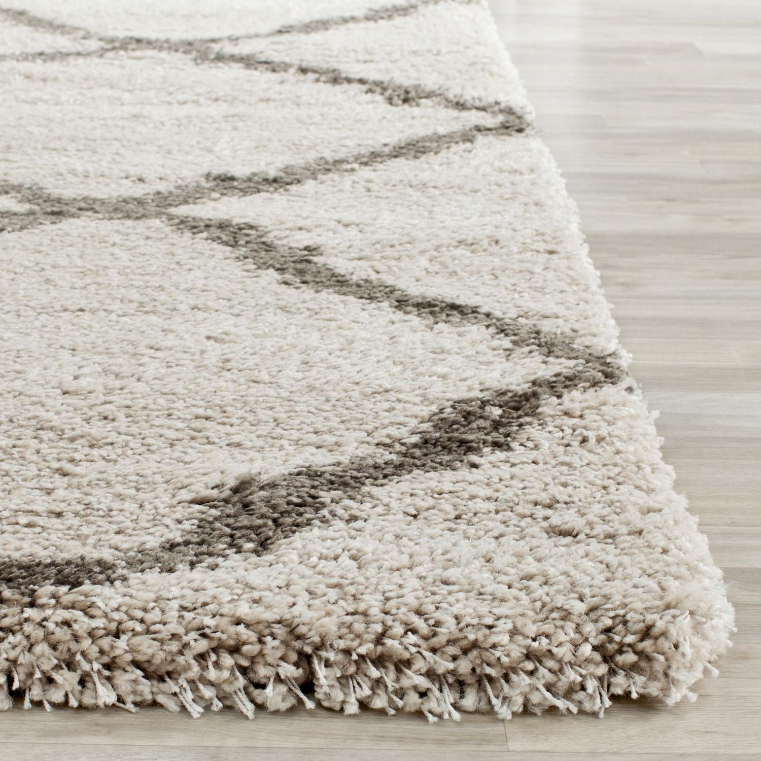 Safavieh Belize Joisse Tapis Géométrique Shag