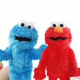 thumbnail image 1 of Peluche Animal Elmo Cookie Monster Cadeau pour la Journée des Enfants., 1 of 1