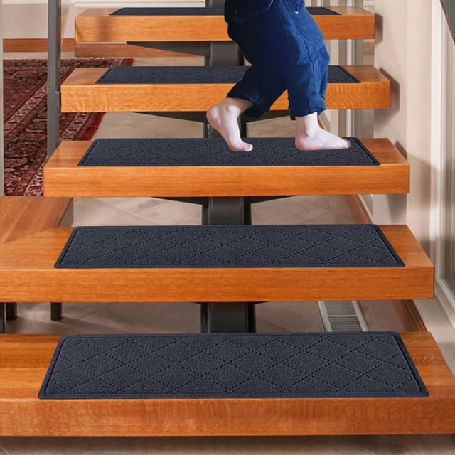 Striped Stair Tread Mat, Non-Slip Self-Adhesive Step Runner, Absorbent and Quiet Carpet for Stairs, Customizable Size, Washable and Durable, Ideal for Home Safety