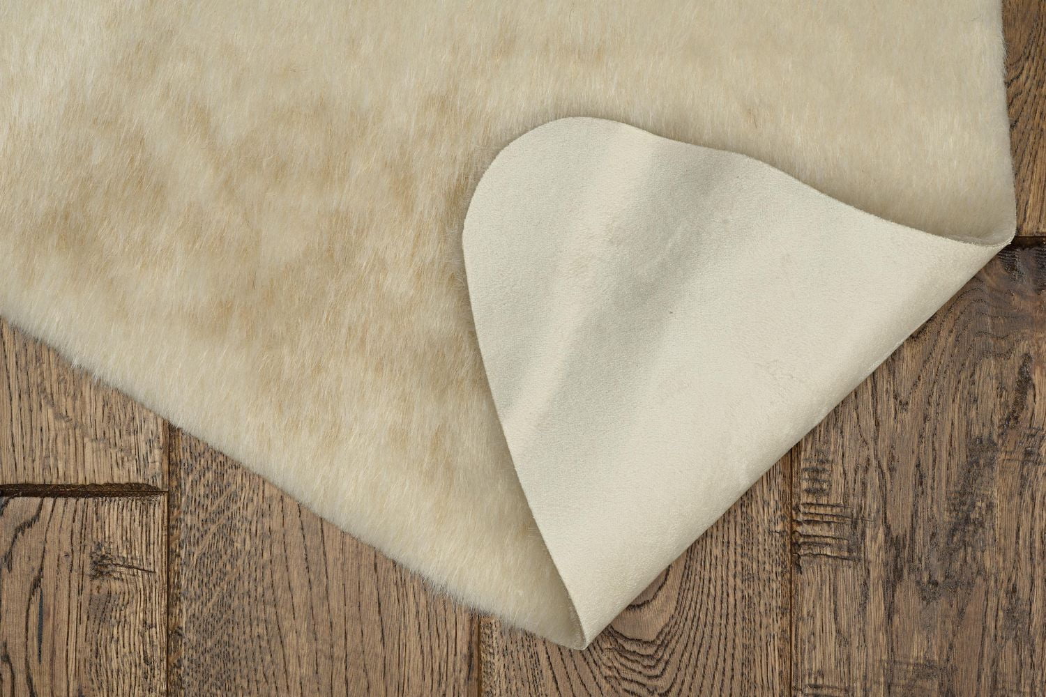 Faux Cowhide Mini Black & White Salt N Pepper Accent Rug