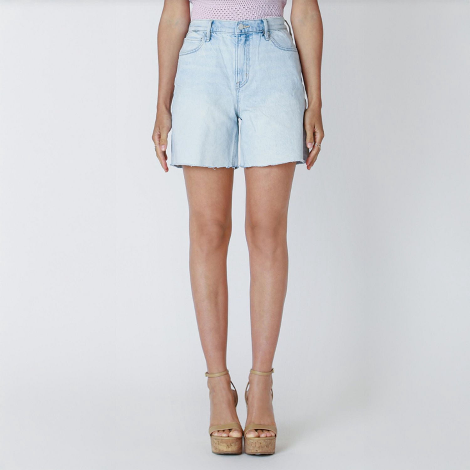 Devoted, Short en denim à ourlet effiloché, tailles 25-32