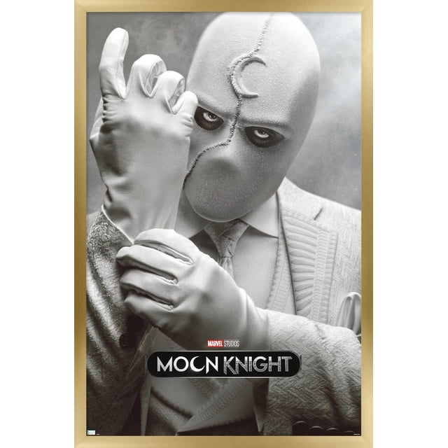 Marvel Moon Knight - Mr. Knight Affiche Murale d'Une Feuille Montrant une Vue Centrale avant d'Une Figurine en Complet Blanc Texturé et une Cravate à Motifs Portant des Gants Blancs, avec le logo Marvel Studios Moon Knight au Bas, Convient à la Déco Maison et à l'Art Mural.