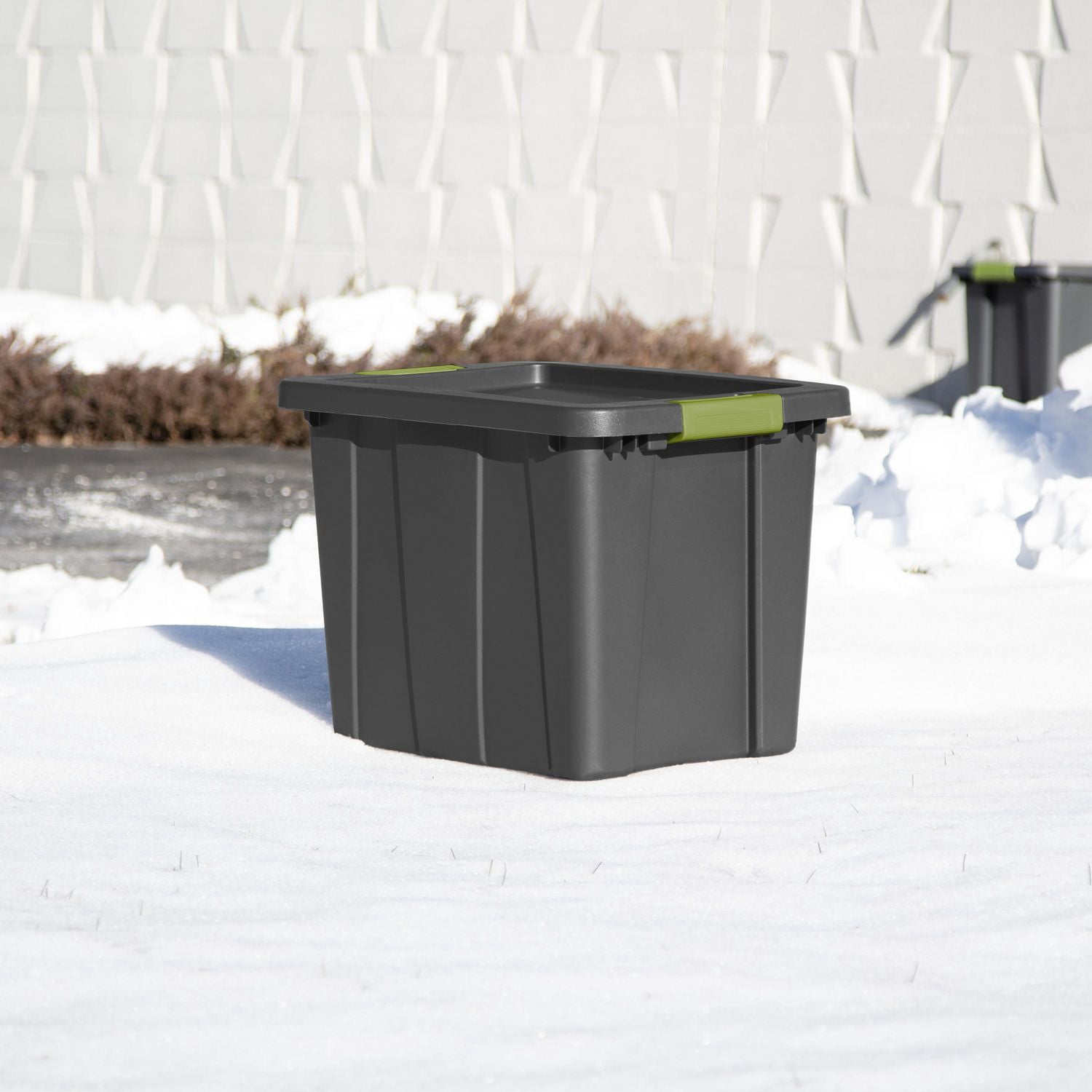 Sterilite 68L Tuff1 Tote Box- Grey