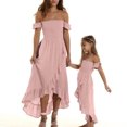thumbnail image 1 of goowrom Robe Parent-Enfant à Épaules Dénudées avec Ourlet à Volants Vêtements Roses, 1 of 9