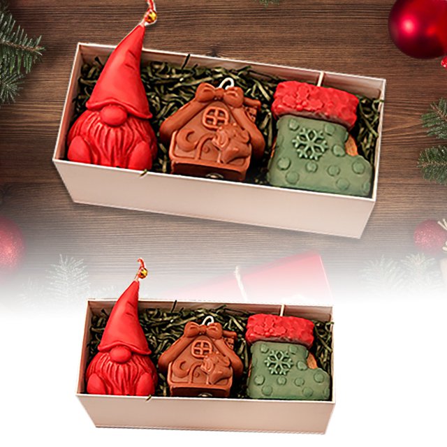 Handmade Snowman Deer Shape Aromatherapy Candle Christmas Holiday Scented Wax for Home
