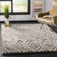 thumbnail image 1 of SAFAVIEH Hudson Augustine Geometric Shag Area Rug, 1 of 6