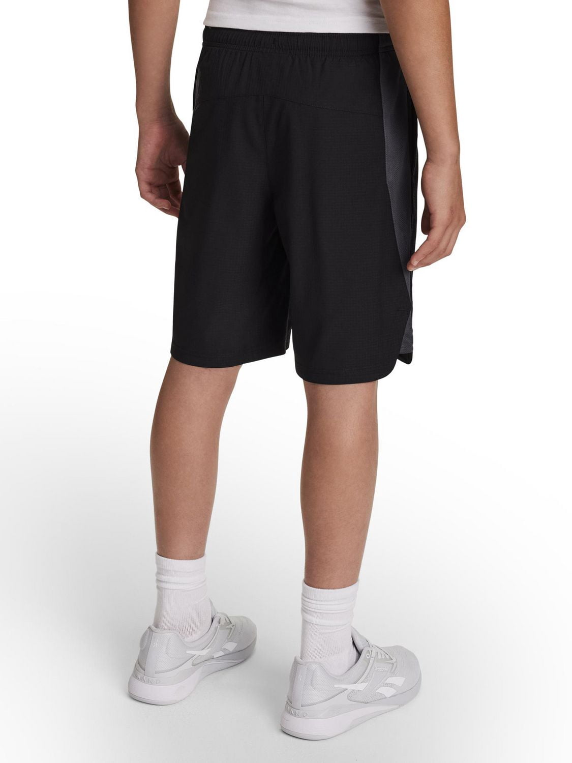 Short d'entraînement Reebok Pace Breaker pour garçon avec poches, entrejambe de 18 cm
