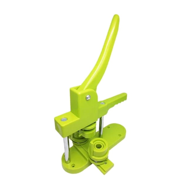Machine Portable pour Fabriquer des Boutons, Emporte-Pièce pour badges, Fabrication de Moules à Broche 58 mm par SinKeeU, Affichée dans une Finition Vert Vif avec une base durable et un design de Moule Intégré. Cette Machine Légère en Plastique et Métal Est Parfaite pour l'Artisanat de Boutons d'Épingle DIY, Projets de Presse à badges, Attaches de Corde, Porte-Clés et Ouvre-Bouteilles. Largement Utilisée pour Créer des badges Personnalisés pour les Événements, les promotions et les Cadeaux Commémoratifs.