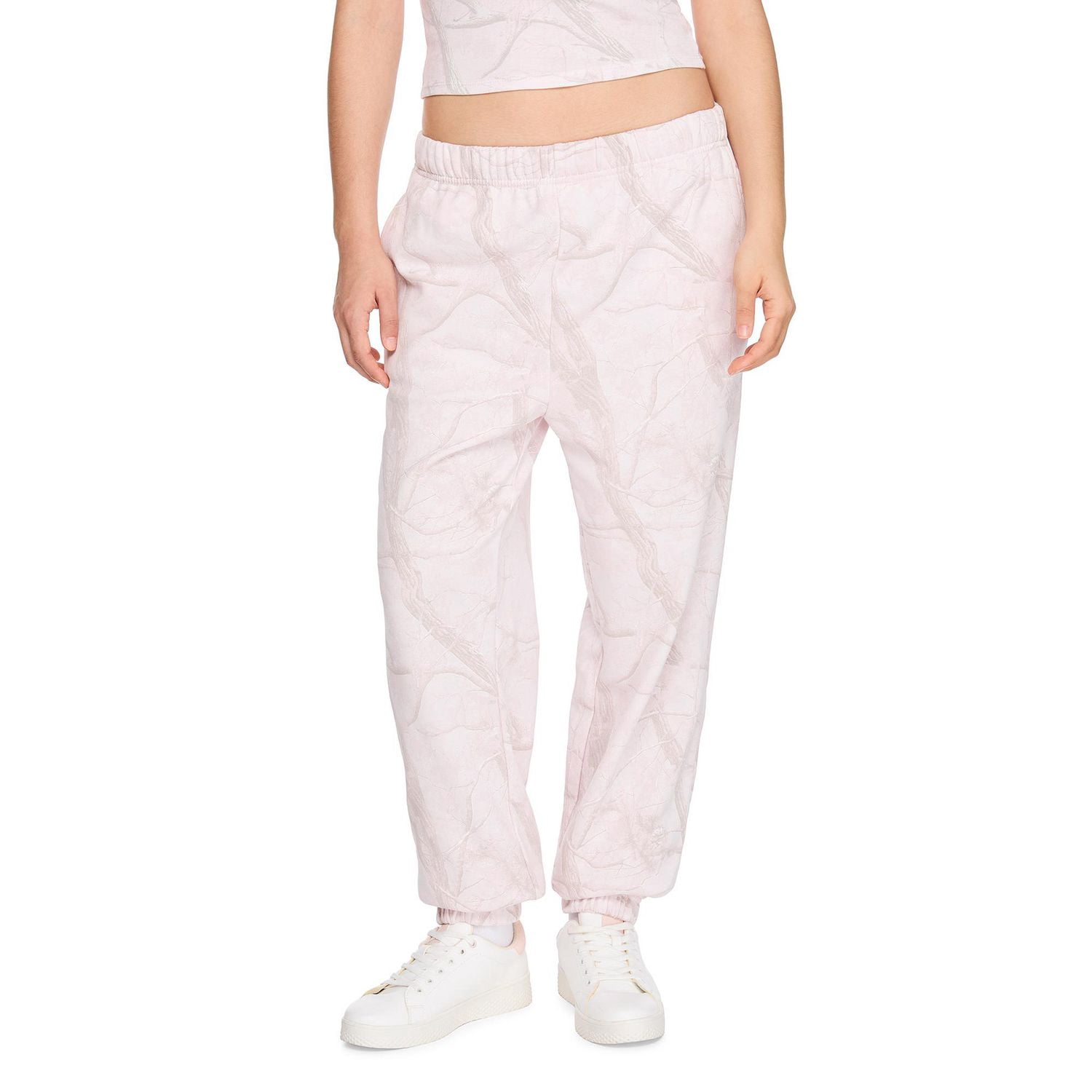 No Boundaries Women's Oversized Jogger