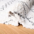 thumbnail image 2 of Safavieh Moroccan Fringe Scarlett Tapis Géométrique Shag, 2 of 7