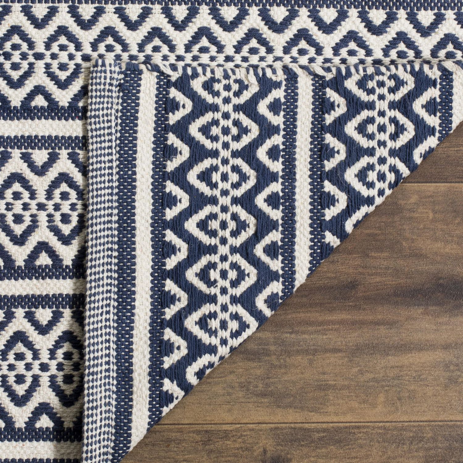 Safavieh Montauk Randall Tapis Géométrique