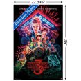 thumbnail image 2 of Netflix Stranger Things : Saison 3 - Une feuille, 2 of 4