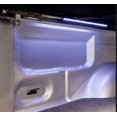 thumbnail image 4 of TrailFX Tonneau Cover TFX3701 TFX Premium Flush Tri-Fold; Tri-Fold Rigide; 3 Positions de Conduite; Verrouillable avec Poignée de Hayon; Noir; Aluminium; avec Tapis sous les Panneaux, 4 of 5