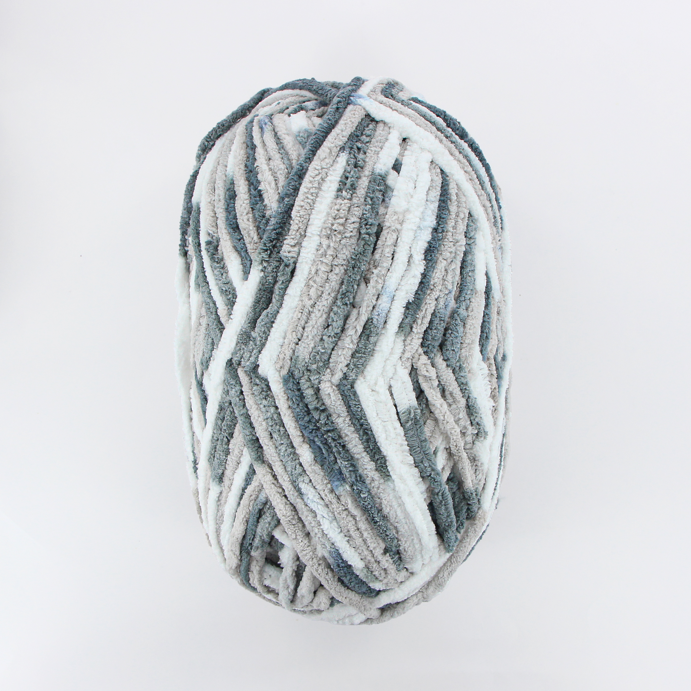 MAINSTAYS Cozy Chenille Supreme, 201 m (220 yd), 300 g (10.5 oz), 100% Polyester, Shades of Grey, 300 g (10.6 oz)