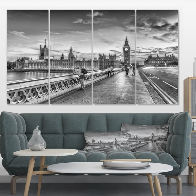 Beautiful Black and White London View - Cityscape Canvas Print