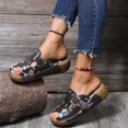 thumbnail image 4 of Chaussons pour Femmes Grande Taille Fleur Ajourée à Enfiler Bout Fermé Plateforme Compensée Style Ethnique Rétro Boho Vintage Imprimé Patchwork Tresses Imitation Sabots Chaussures Gris, 4 of 5