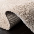thumbnail image 2 of SAFAVIEH August Carlene Tapis Peluche Shag, 2 of 6