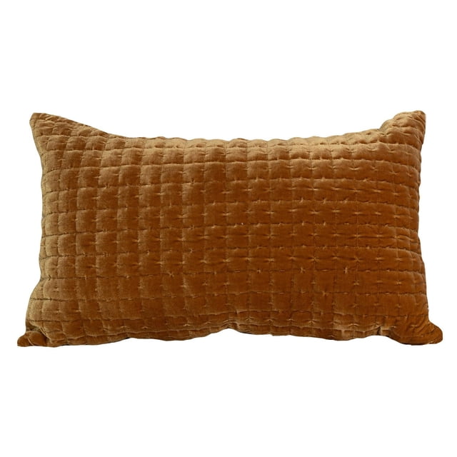 Ensemble de 2 Coussins en Velours Gouchee Home Layla 12 Pouces x 20 Pouces de Forme Rectangulaire avec Motif Quadrillé Matelassé sur Tissu en Velours Doux Brun Chaud, Convenant comme Coussins Décoratifs pour Rehausser la Déco de la Maison.