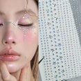 thumbnail image 1 of Bâton de Maquillage Créatif pour le Visage R8 O2F2, 1 of 9