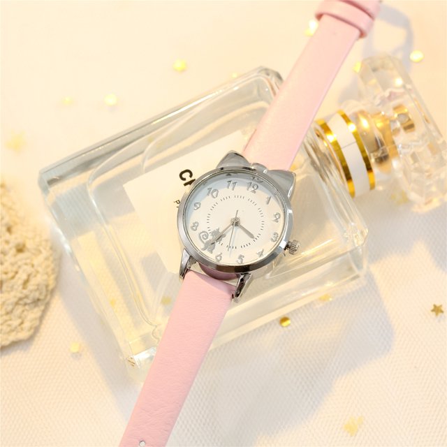 RKSTN Montres pour Femmes Dernier Design Coréen Mode Décontractée Blanc Dames Tendance Montre à Quartz Montres
