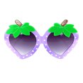 thumbnail image 2 of EYIIYE Lunettes de Soleil pour Enfants en Forme de Fraise pour Tout-Petites Filles, 2 of 3
