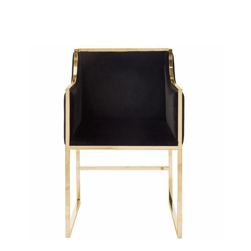 Chaise de salle à manger noire Take Me Home KARAT – Chaise de salle à manger moderne et luxueuse avec revêtement en velours noir doux, base en métal doré et accoudoirs confortables, parfaite pour les