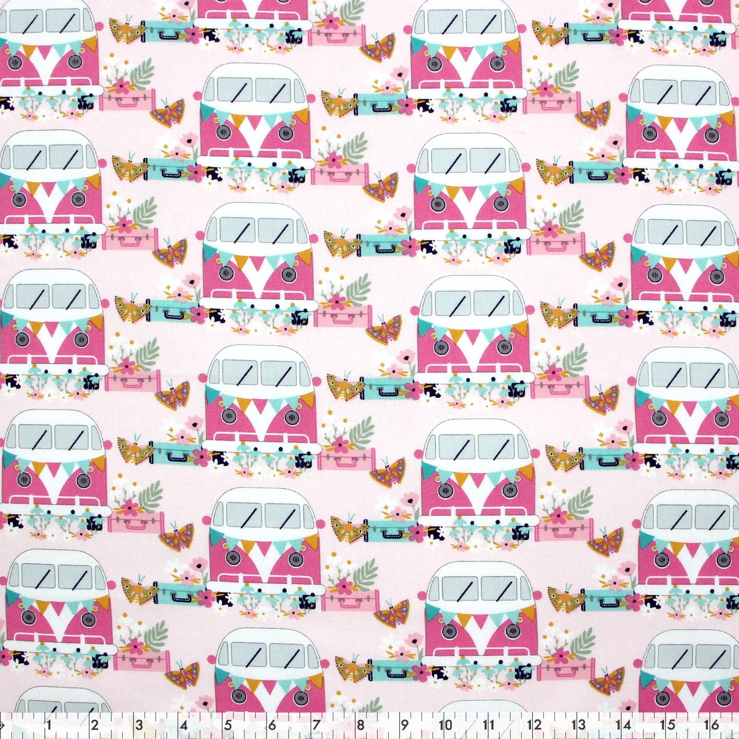 Fabric Creations Gone Camping fat quarter Bundle 45.7 × 53.3 cm (18 × 21 in), 5x18x21