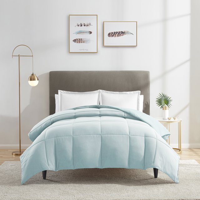 Nestl All Season Goose Down Alternative Comforter, Queen/Full, Light Blue