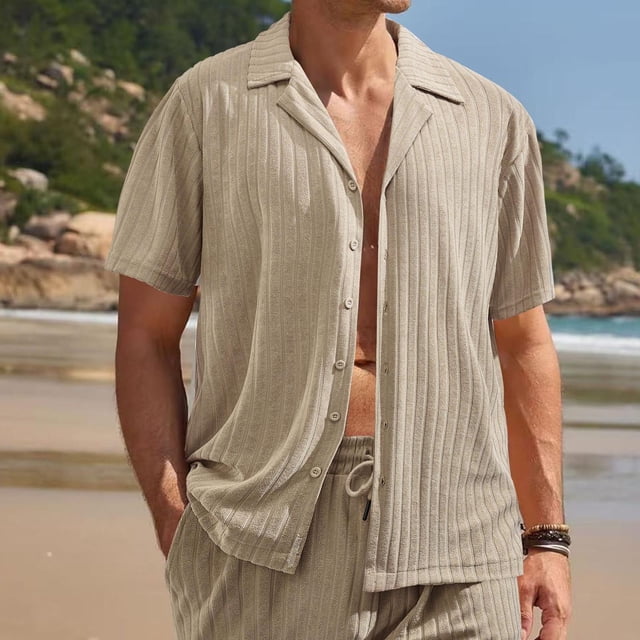 EOYWHK Mens Short Sleeve Shirt Lightweight Button Down Cardigan Solid Color Summer Hawaiian Shirt with Pockets