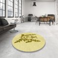 thumbnail image 4 of Ahgly Company Tapis Rond Lavable en Machine Intérieur Transitionnel Jaune Soleil, 5 Pieds Rond, 4 of 7