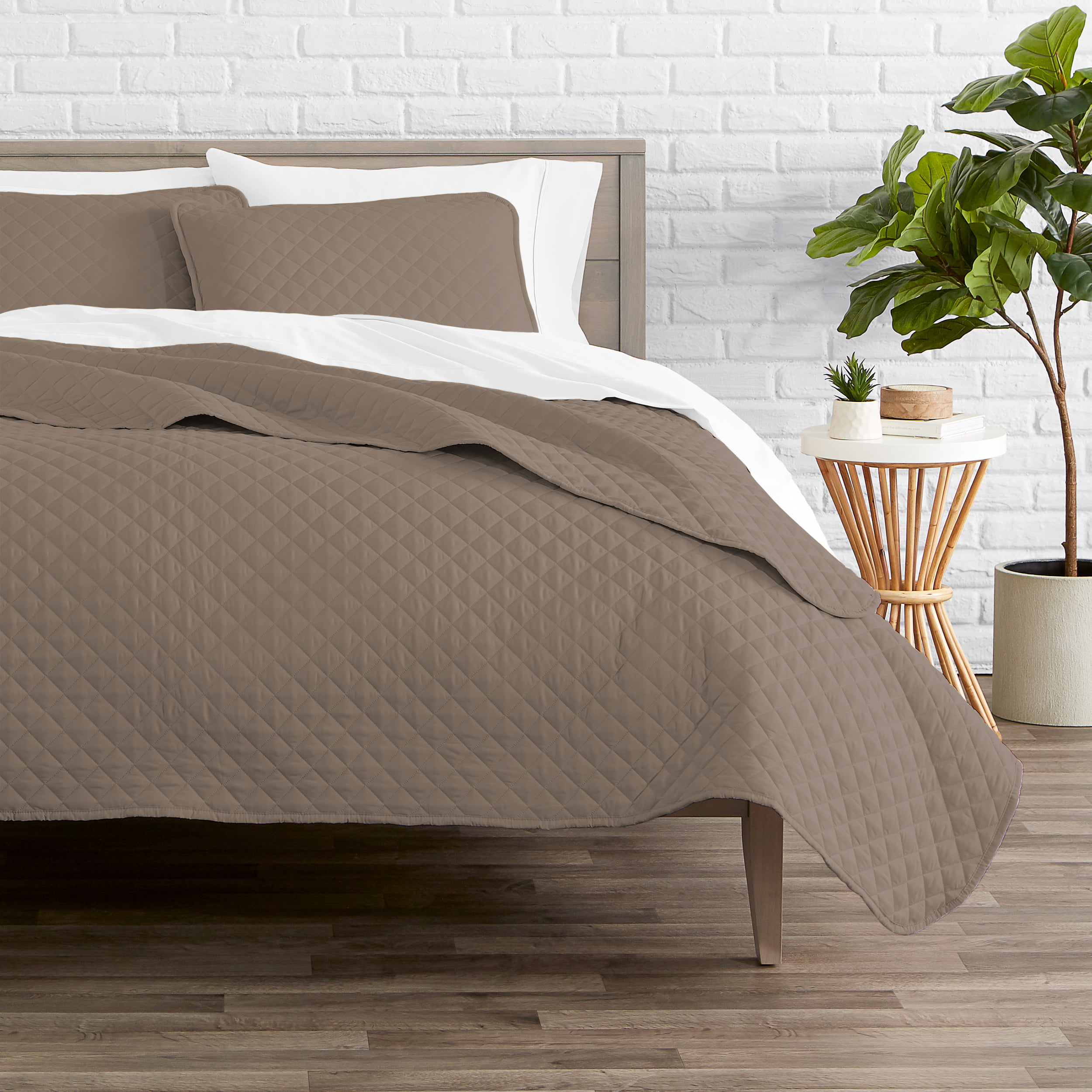 Bare Home Quilt Set - 3 Piece - Diamond Stitched Bedspread Coverlet - Full/Queen, Taupe