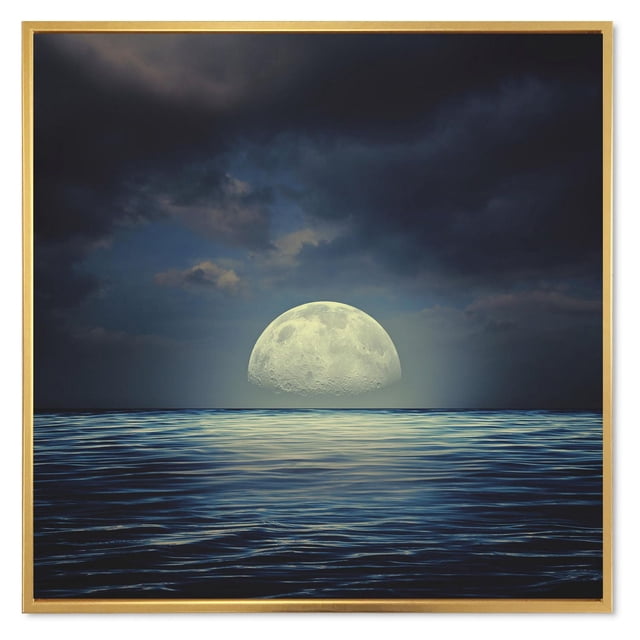 Designart Super Lune au-Dessus de la Mer II Cadre Flottant ART Mural Représentant une Pleine Lune Détaillée Se Levant sur un Océan Bleu Calme sous des Nuages Sombres, Imprimée sur une Toile de Qualité Supérieure Résistante à la Décoloration Tendue sur un sous-Cadre en Bois de 1 Po et Enveloppée dans un Cadre Flottant en Bois Clair, Arrivant Prête à Accrocher et Convenant aux décor Nautique et Côtier.