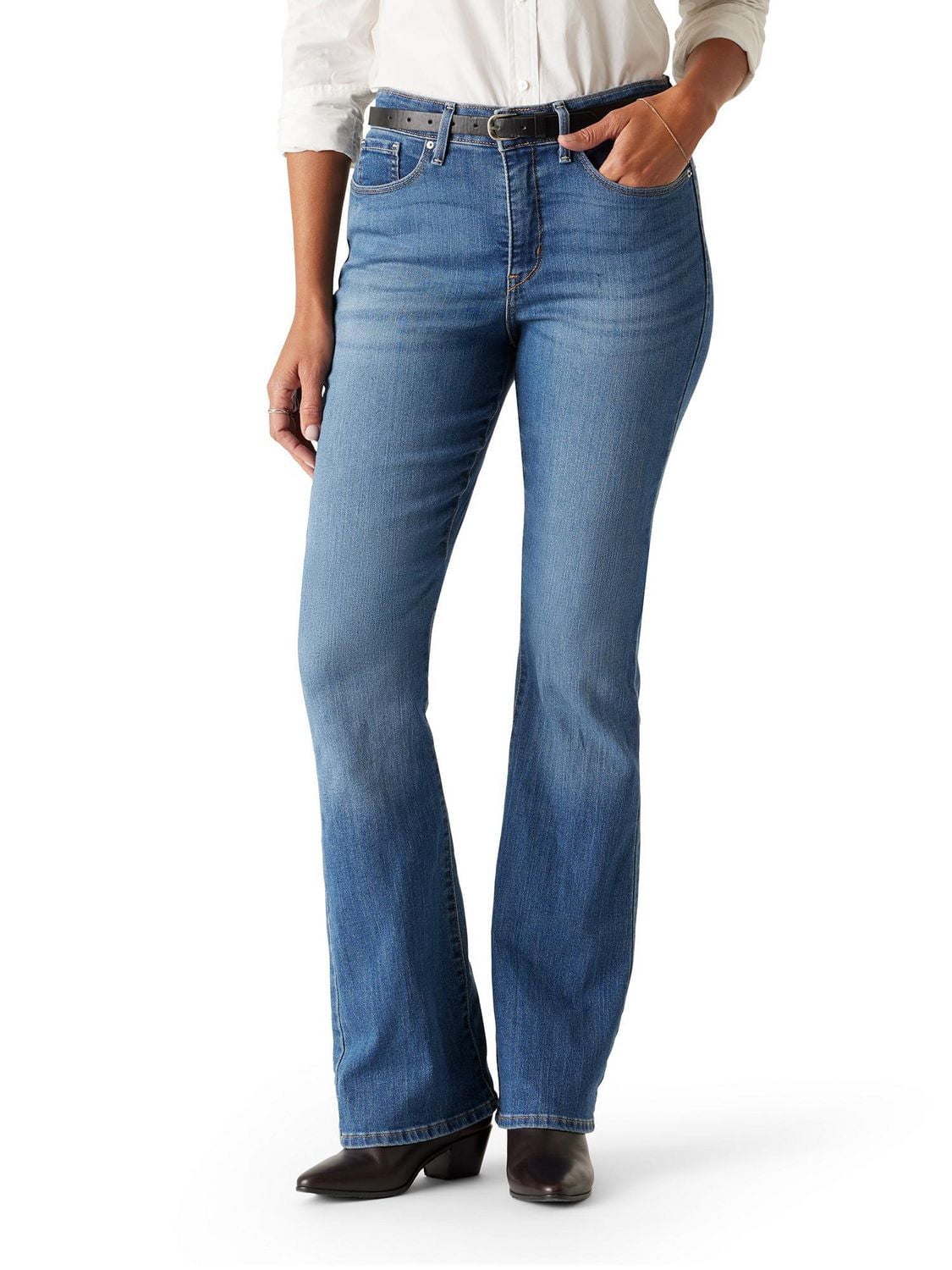 Levi Strauss Signature™ Women's Mid Rise Bootcut Jeans