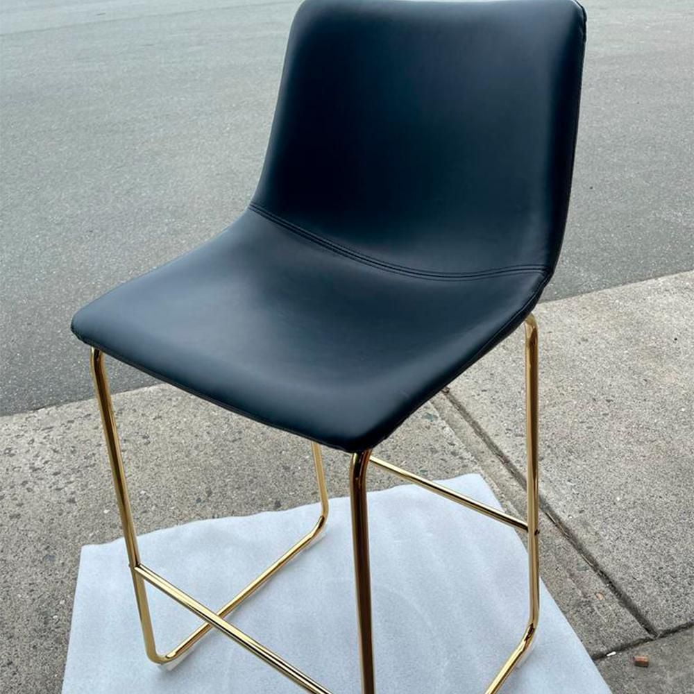 Tabouret en PU de la collection Heavenly, tabouret de comptoir en PU, tabouret moderne avec pieds dorés, tabouret de cuisine, tabouret de restaurant, tabouret d'îlot, avec repose-pieds - Lot de 2