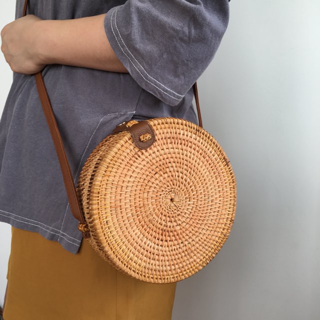 Sac en Rotin pour Femme - Sac à Main en Osier Fait à la Main, Sac Fourre-Tout, Sac Bohème Rond Bali