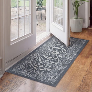 Mainstays Bethley Tapis de passage lavable en machine et antidérapant, profil bas, médaillon persan, bleu et blanc cassé, 2 x 5 pi