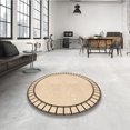 thumbnail image 4 of Ahgly Company Tapis Rond Lavable en Machine Intérieur Transitionnel Pérun Brun, 3 Pieds Rond, 4 of 7