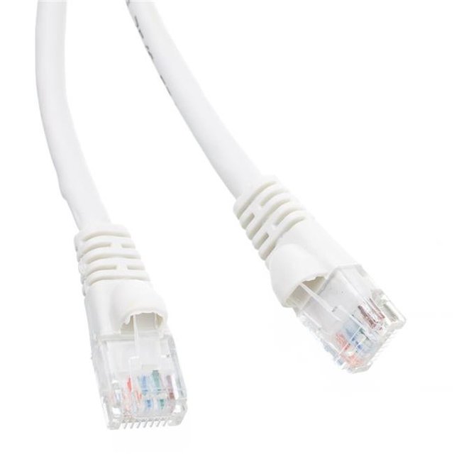 Cat5e Blanc Ethernet Patch Cable&44; Snagless & Moulé Boot - 3 ft.