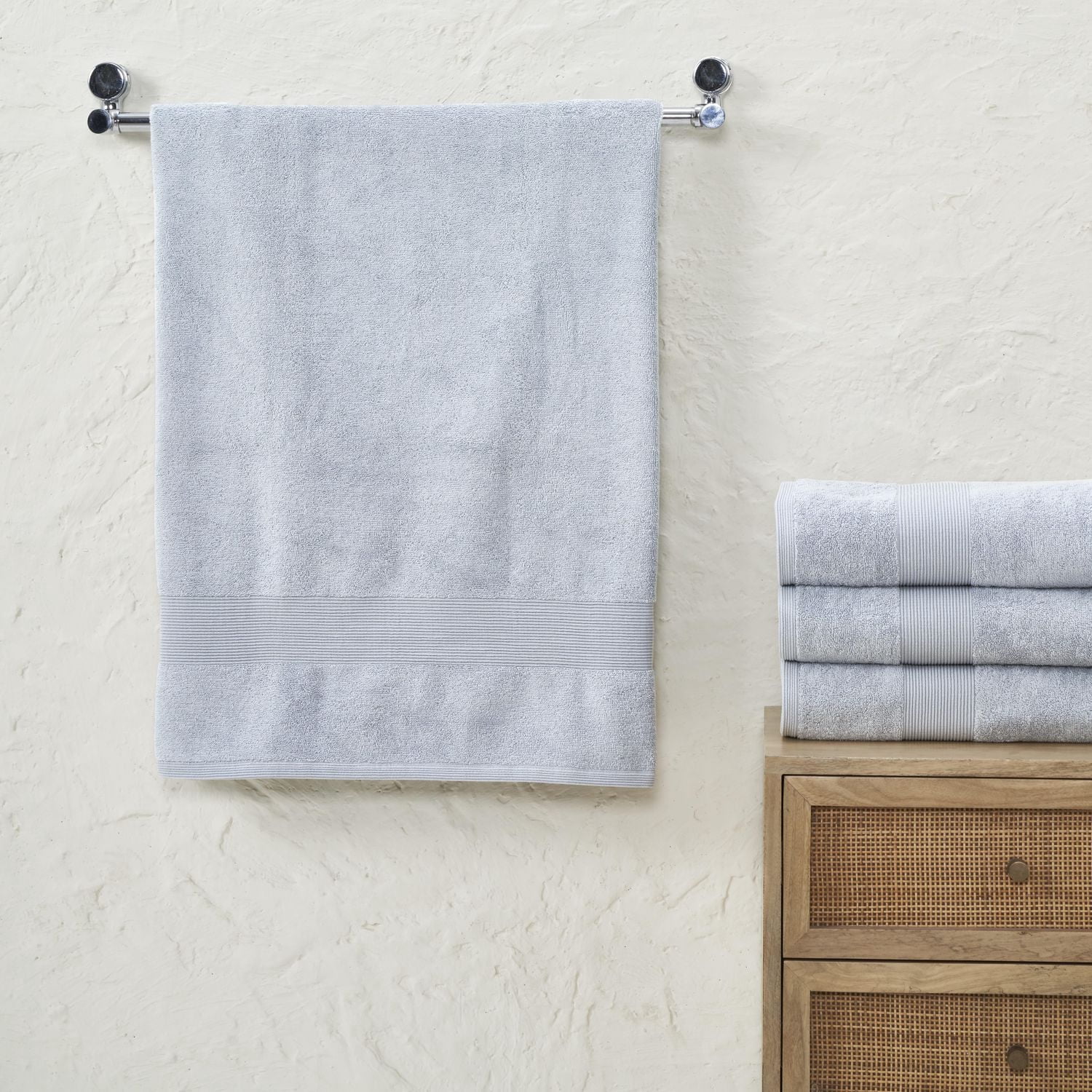 Serviette de bain Fabstyles super douce et absorbante, serviettes de bain de luxe pour spa, maison et hôtel, serviettes à séchage rapide, lot de 4, 27 x 54 pouces