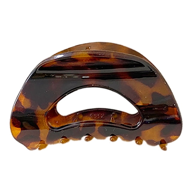 Tortoise Hair Claw Clip Vintage Tortoise Shell Hair Claw Leopard Hair Clip crafted from acetate fiber with a leopard pattern. Measuring 8.3cm by 5.5cm (3.27in by 2.17in), this lightweight and durable claw clip securely holds hair in place. A retro-inspired hair accessory ideal for styling and personal care.