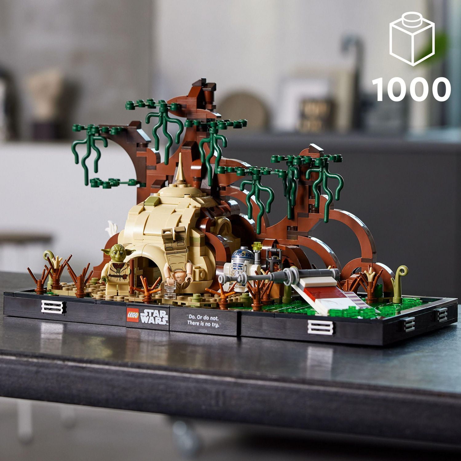 LEGO Star Wars Diorama de l’entraînement Jedi sur Dagobah 75330 ; Ensemble de construction (1000 pièces)