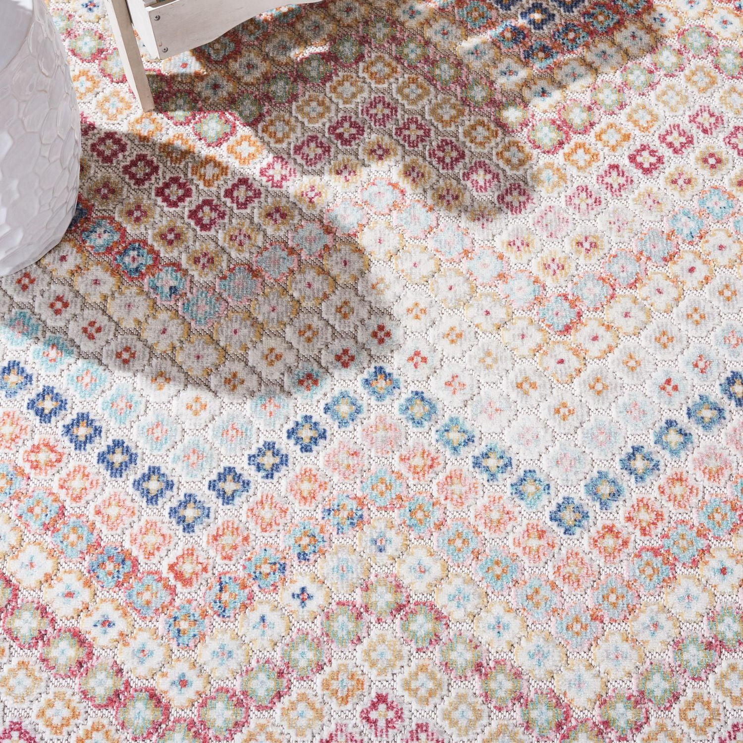 SAFAVIEH Cabana Aurora Floral Indoor/Outdoor Area Rug