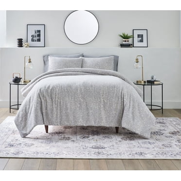Better Homes & Gardens Full/Queen Comforter Set, Heavy Weight Warmth, 3-Piece, Grey Chenille