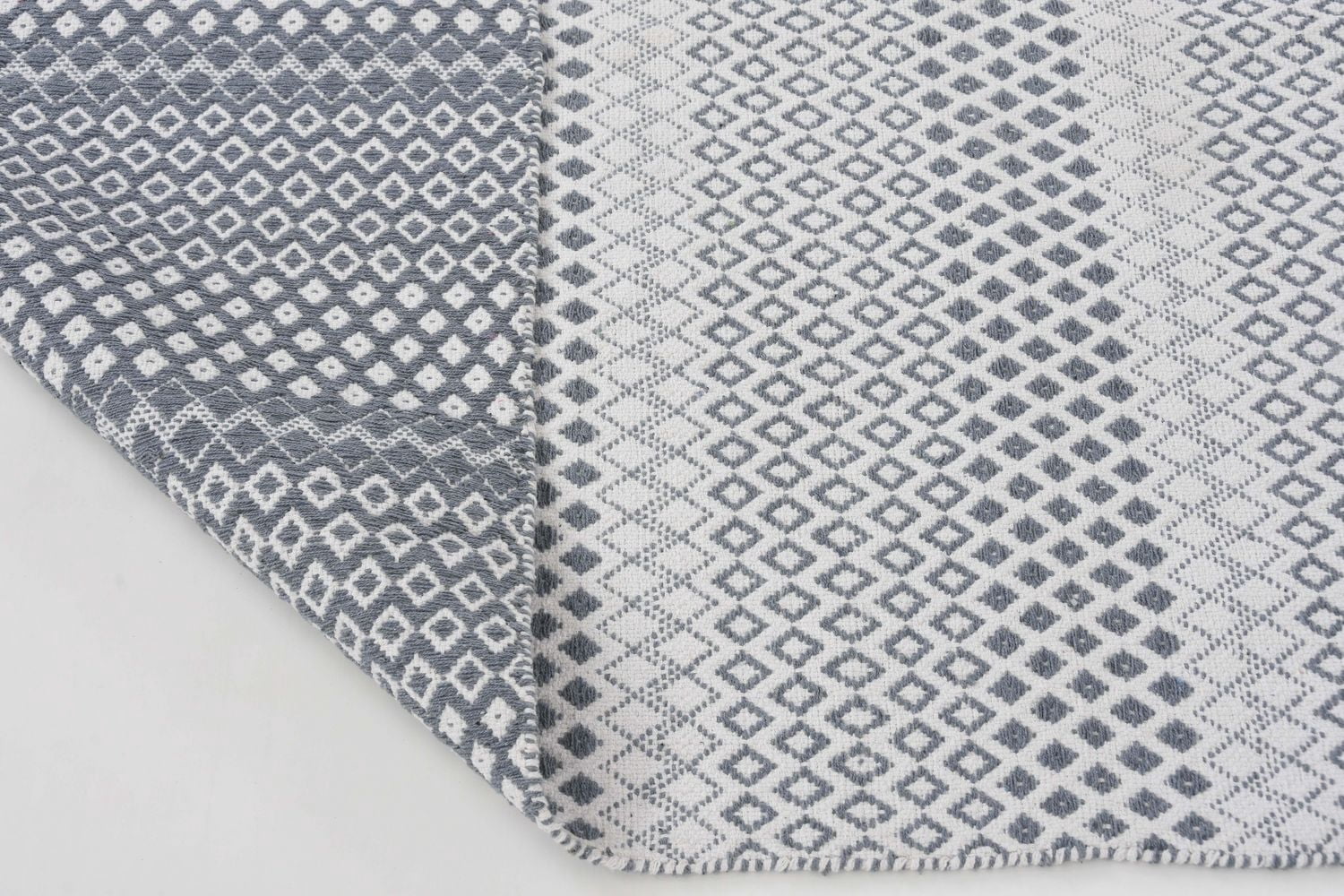 Vista Area Rug