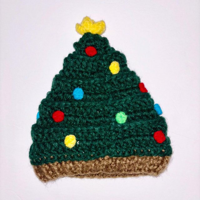 So Dorable Knit Christmas Tree Hat