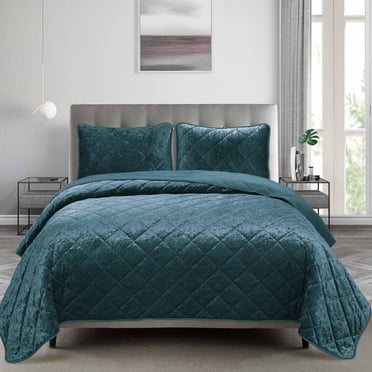 Swift Home Diamond Velvet Quilt Set