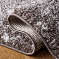 thumbnail image 2 of Safavieh Berber Fringe Lesleigh Tapis Aztèque Shag, 2 of 7