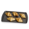 thumbnail image 3 of Plaque à biscuits rectangulaire antiadhésive Pillsbury 13 po x 9 po, 3 of 7