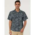 thumbnail image 2 of INSPIRE CHIC Chemise Hawaïenne de Plage pour Homme à Manches Courtes, Boutonnée à l'Avant, 2 of 6